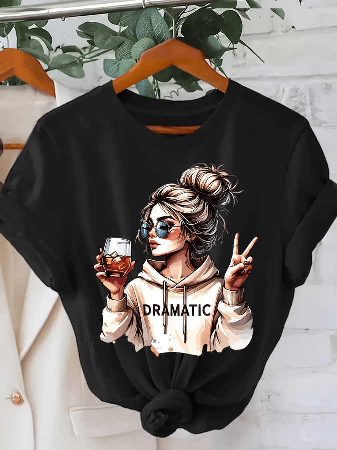 Summer Clothing Trends 2025 - Модная женская футболка с принтом, круглым