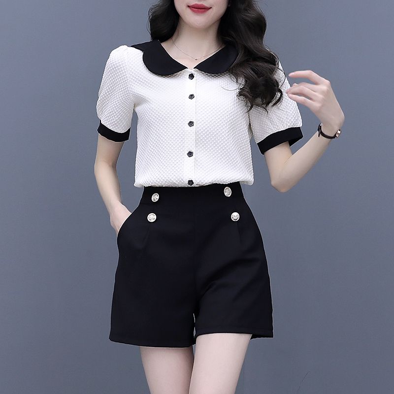 Короткие комплекты на пуговица – обзор и цена Summer Clothing Trends 2025