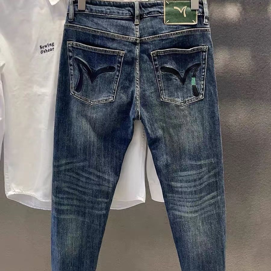 Мужская одежда, джинсы в стиле – обзор и цена Summer Clothing Trends 2025